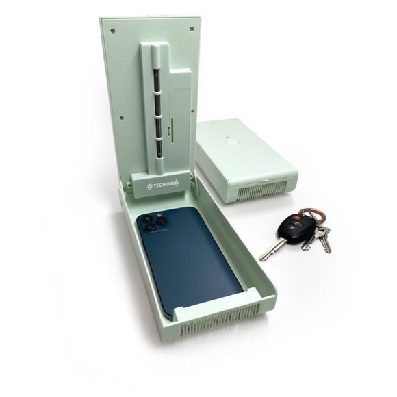 UV Sanitizer for cellphone, keys, and small objects - Picture 4 of 4